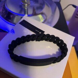 Marc By Marc Jacobs Black Silicone Spiral Bracelet NWT